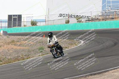 media/Apr-20-2025-AHRMA (Sun) [[393a79c373]]/Race/Group 12 early race/Turn 4b/